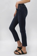 Blaire High Rise Slim Straight-Munich