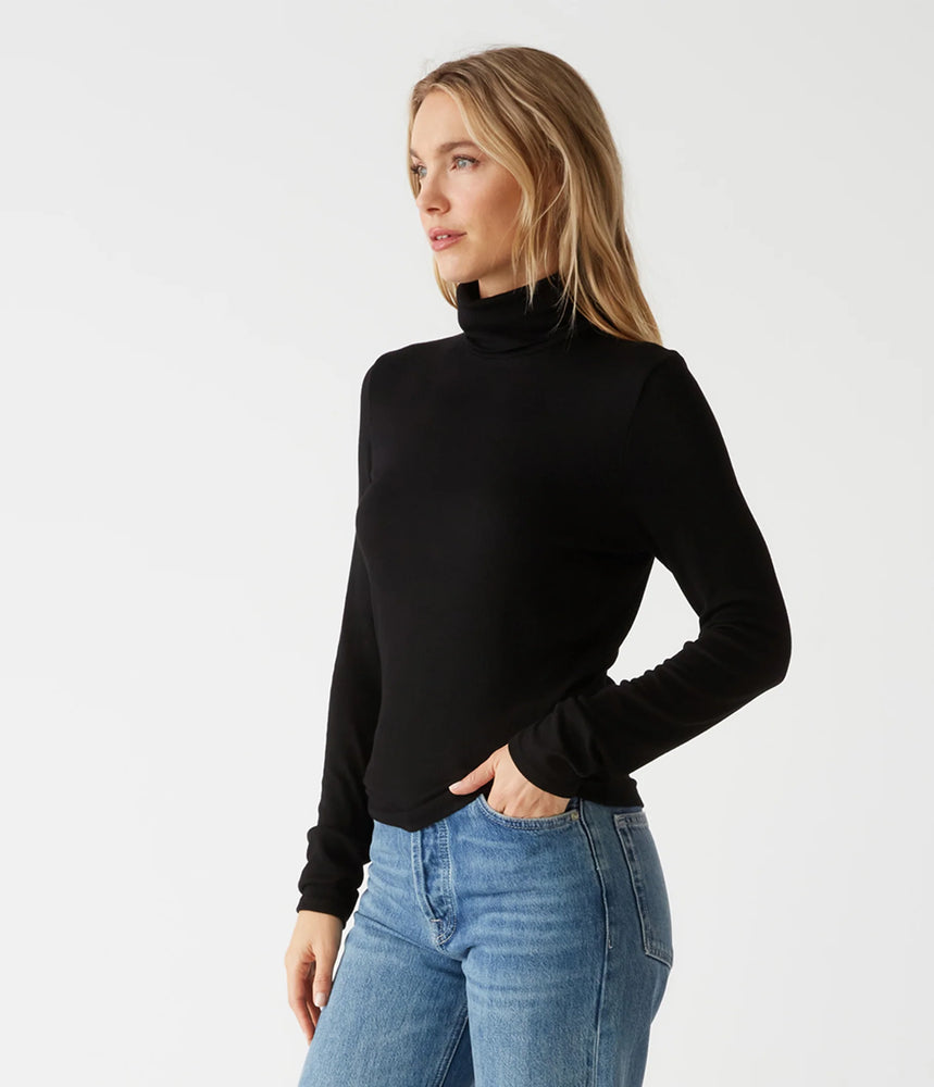 Tara Crop Turtleneck-Black