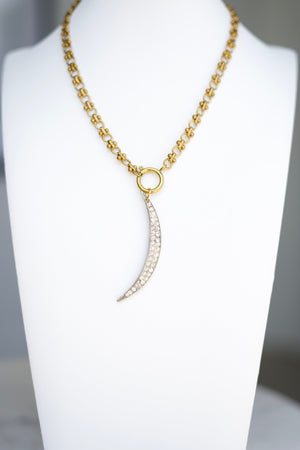 Vintage Crescent Moon Necklace BA197