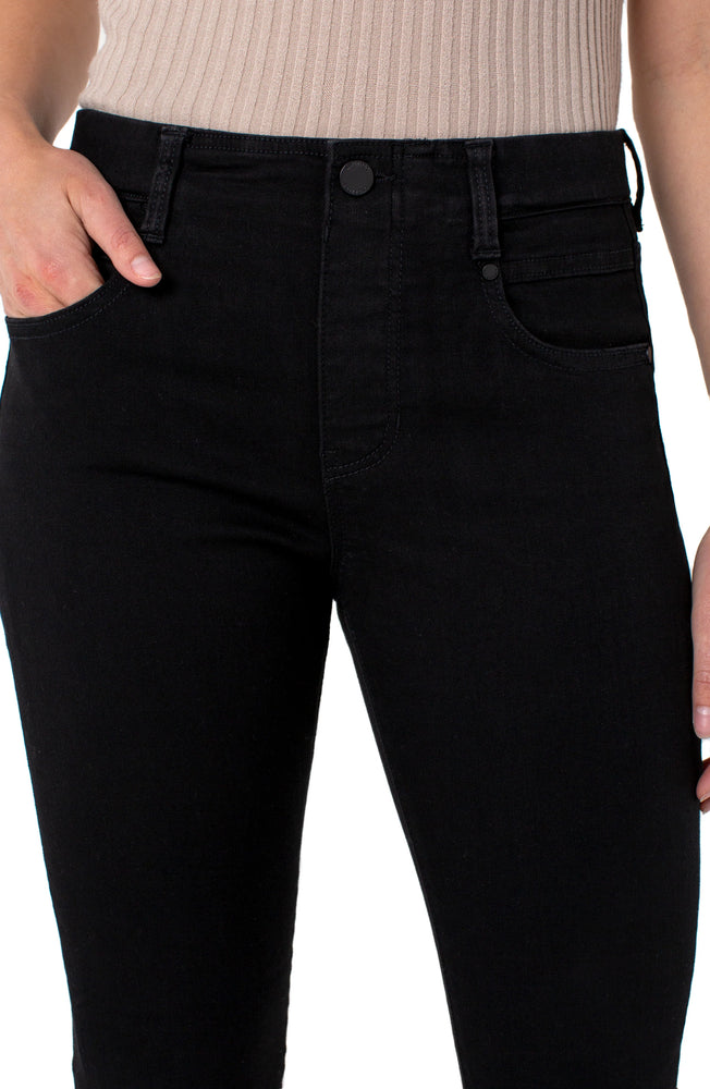 Gia Glider Pull-On Skinny-Black Rinse