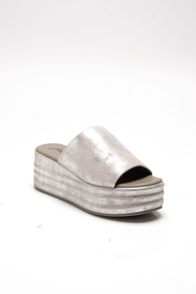Harbor Flatform Sandals-Silver