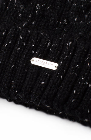 Cable Knit Beanie w Faux Fur-Black/White